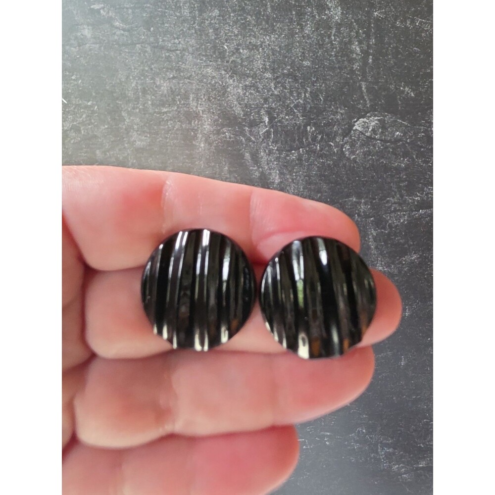 Black Wavy Circular Stud Earrings Vintage Costume Jewelry READ Description